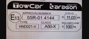 trekhaak sticker aragon