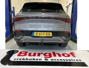 BYD ATTO 8 Anhängerkupplung von 2026 - 2027 vertikal abnehmbar